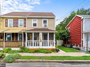 137 Risdon St, Mount Holly, NJ 08060