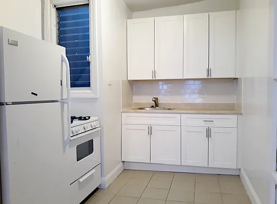 Rented by Corcoran | media 21