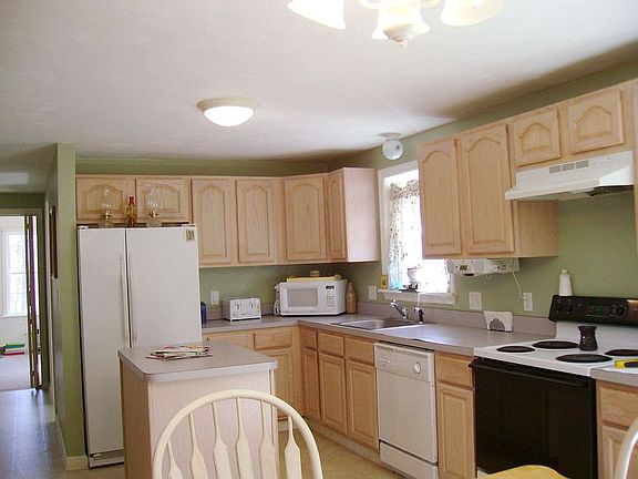 Cabinet-packed kitchen