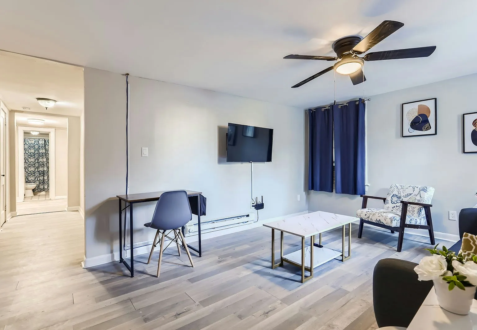 3631 Washington Street, Unit 5 — Photo 2