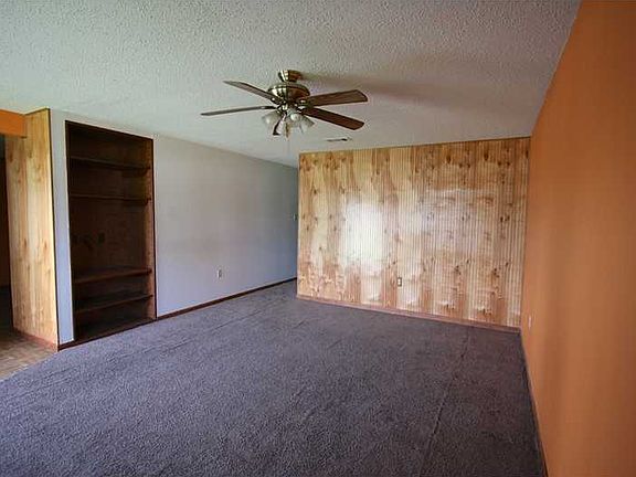 5th image of 2765 Erin Dr