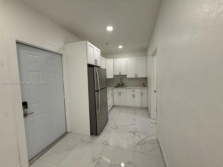 14305 SW 182nd Ter — Photo 28