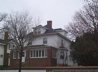 114 S 3rd St, Montevideo, MN 56265