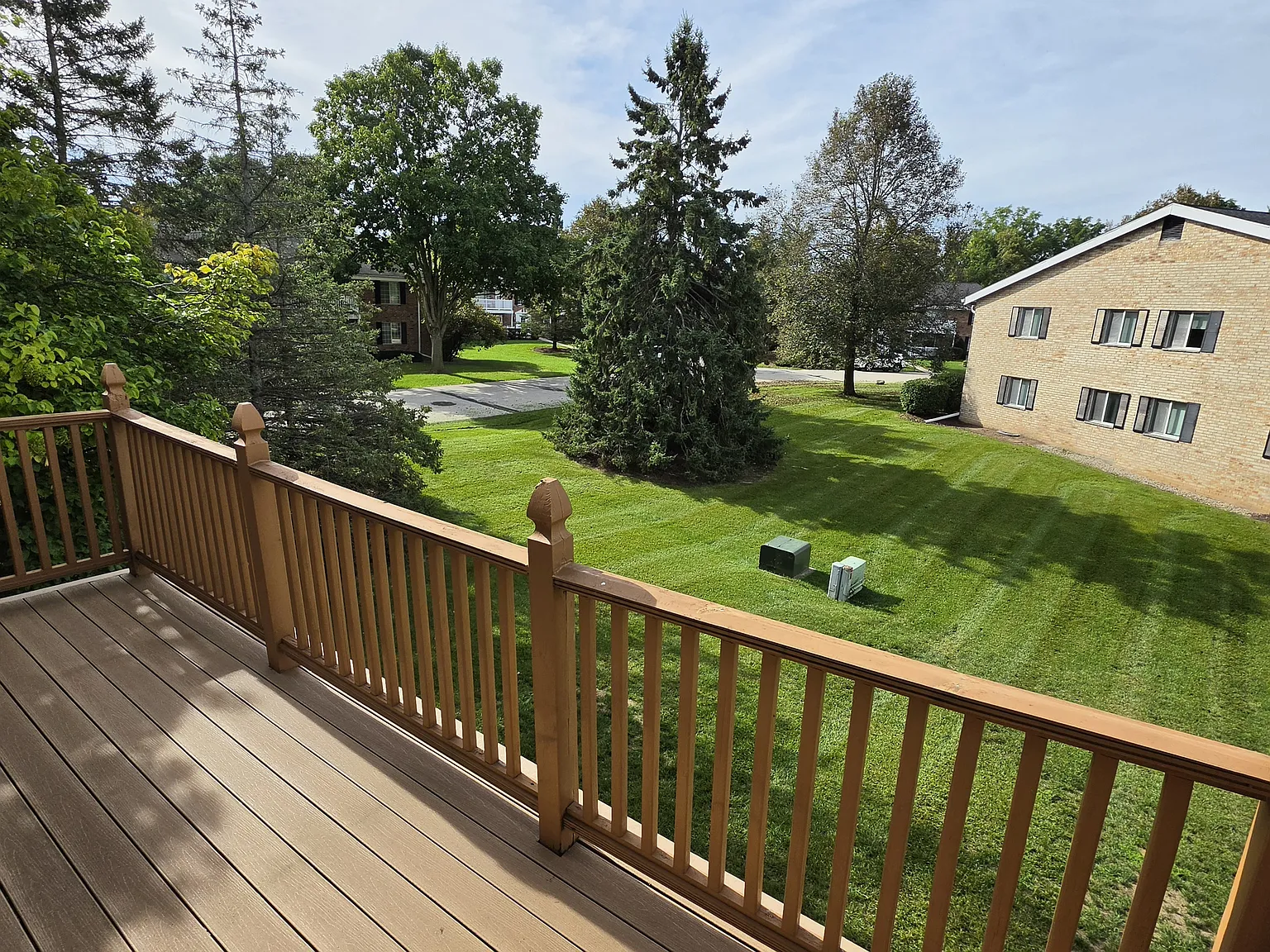 2 bed, 1.5 bath, 1002 sqft, $1,500 — Photo 4