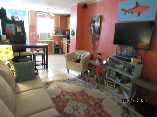 1st image of 14 Parker Ave #5