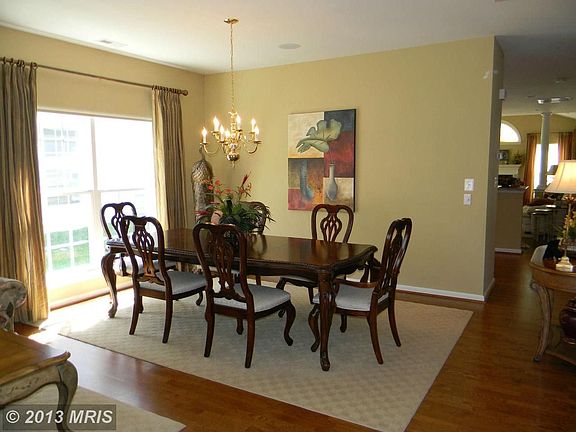 3rd image of 619 Harmony Way