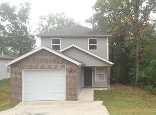 4192 Oakwood Rd, Merriam Woods Village, MO 65740