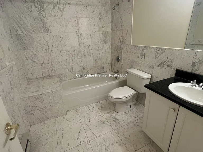 375 Highland Ave #2 — Photo 13
