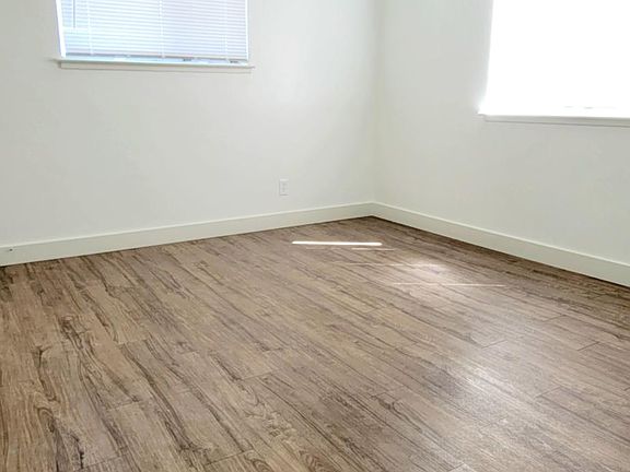 5th image of 2332 William Dr APT 3