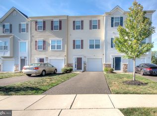 58 Iron Gate Rd, Sicklerville, NJ 08081