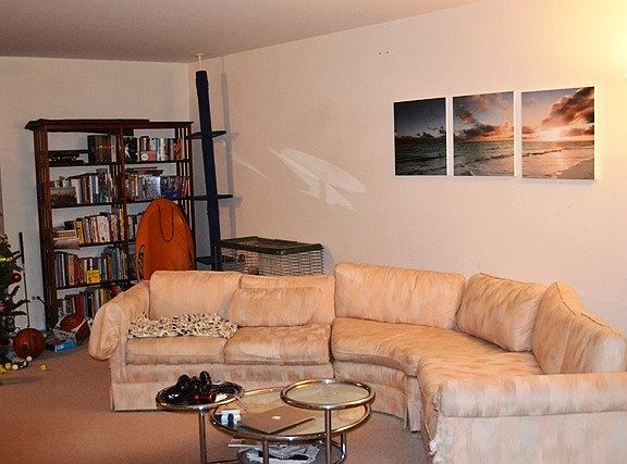 3rd image of 1555 N Dearborn Pkwy #14A-B