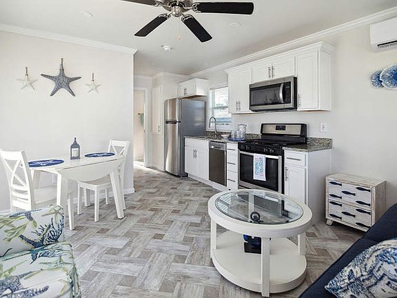 3rd image of 37400 Chancey Rd #8