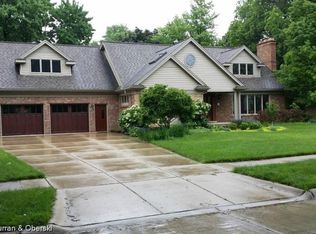601 Crescent Dr, Dearborn, MI 48124