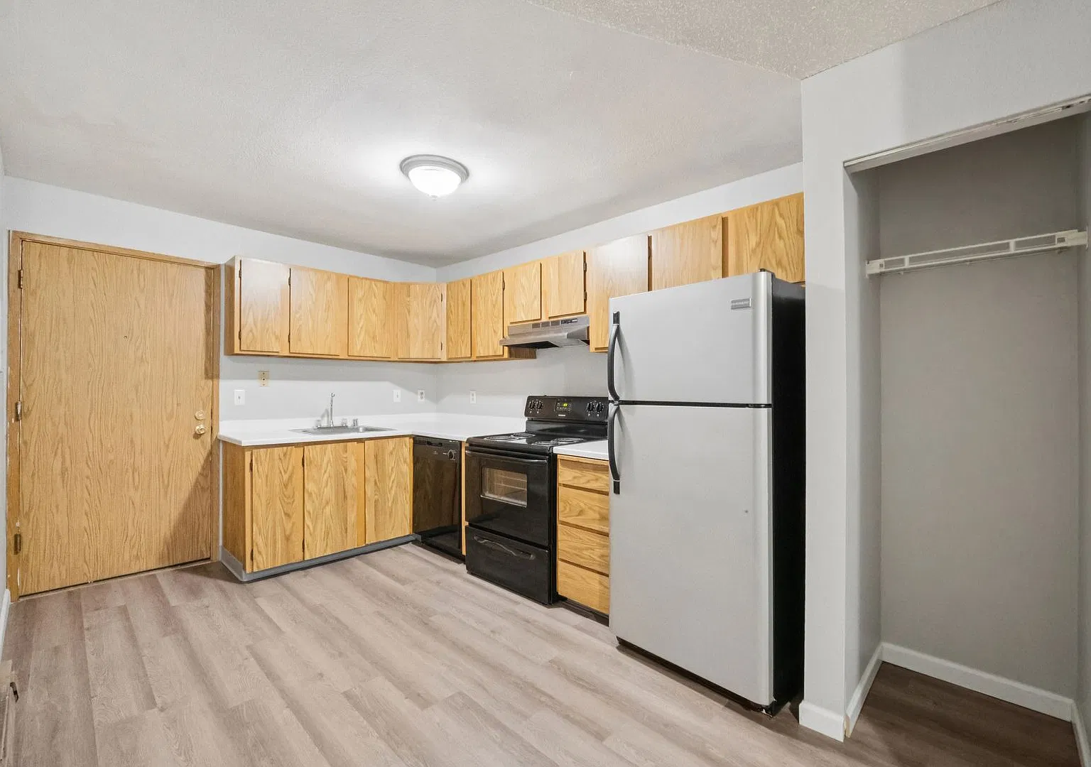 Westwood Apartments — Photo 1