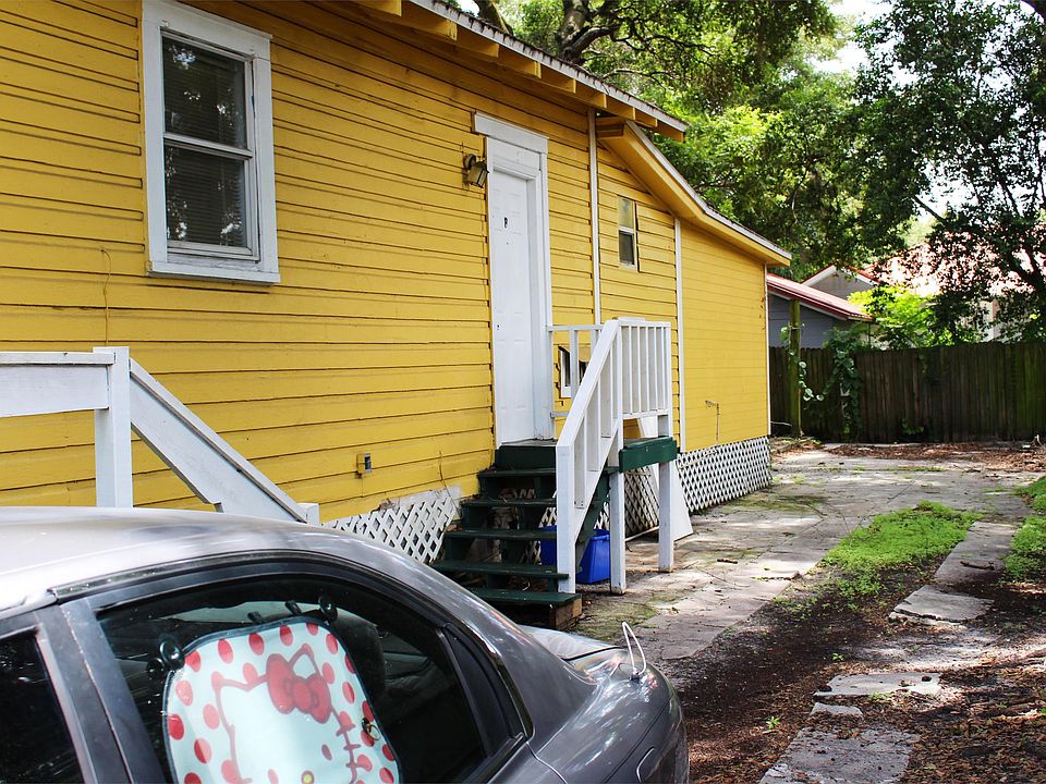 1st image of 705 E Plymouth St APT B