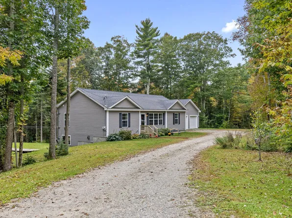 84 Lowell Town Road, Wiscasset, ME 04578