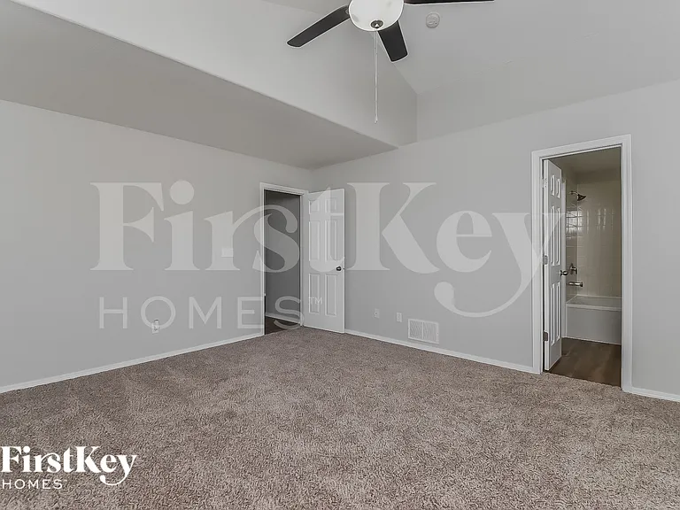 2766 Park Crest Ct — Photo 12