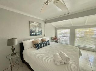 710 NE 7th Ct, Delray Beach, FL 33483