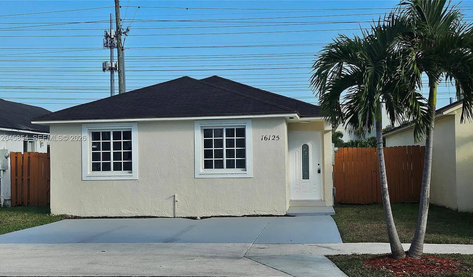 3 bed, 2.0 bath, $3,200 — Photo 1
