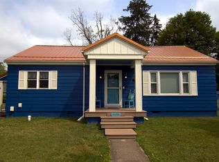 438 Cherry St, Bridgeport, WV 26330