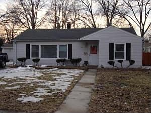 1st image of 542 S Lodge Ln