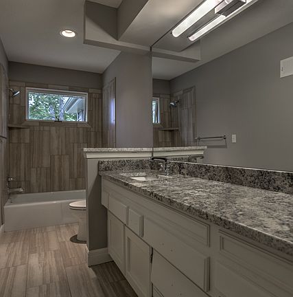 5th image of 10108 Connell Dr