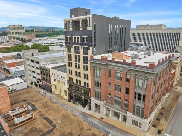 117 E 7th St #403-B, Chattanooga, TN 37402