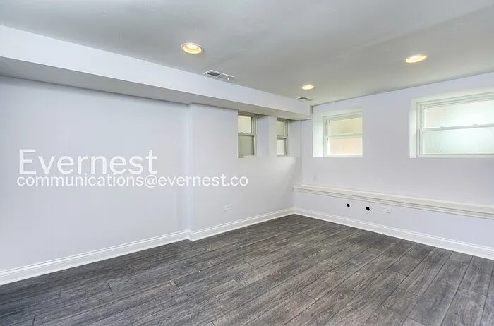 2054 N Campbell Ave #1F — Photo 7