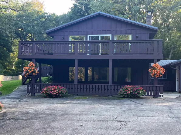 7959 N Pine View Dr, Edgerton, WI 53534