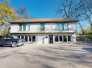 3055 N High St, Columbus, OH 43202