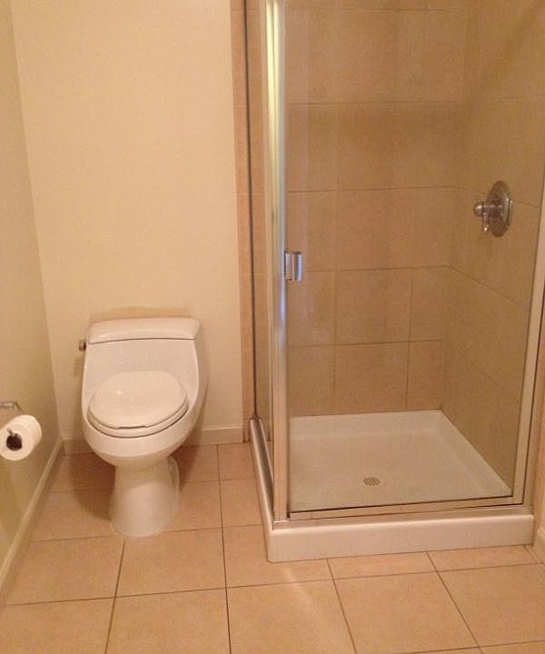 Spare Bathroom w Shower