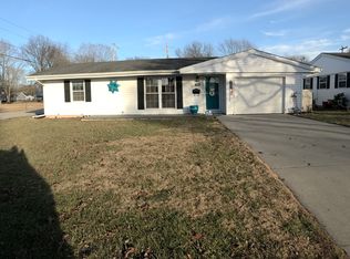 3400 S College St, Springfield, IL 62703