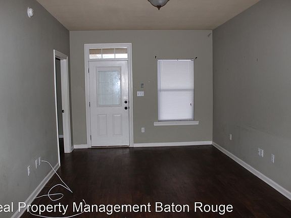 3rd image of 3476 N Sherwood Forest Dr APT G1