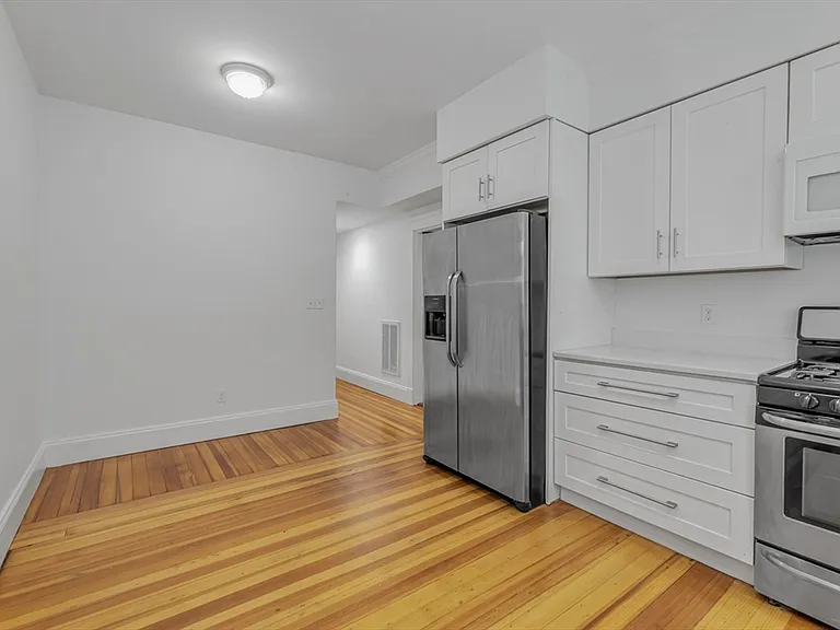 79 Perkins St #2 — Photo 3