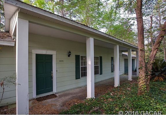 3rd image of 3525 NW 30th Blvd