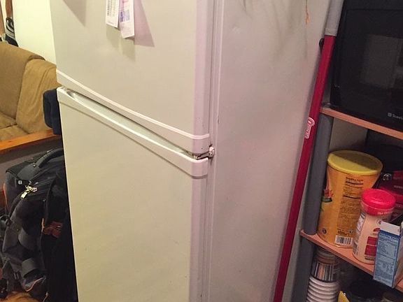 3rd image of 370 Tompkins Ave APT 2