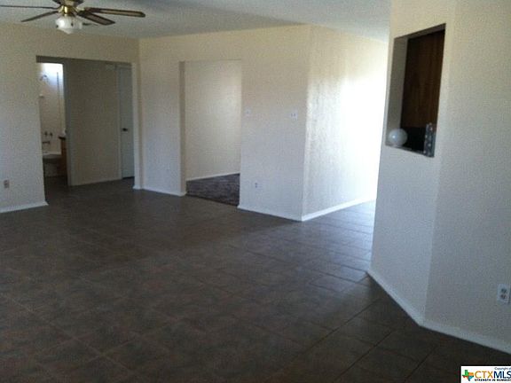 4th image of 508 Carly Dr