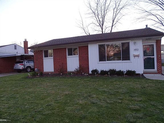 2nd image of 30745 Bradner Dr