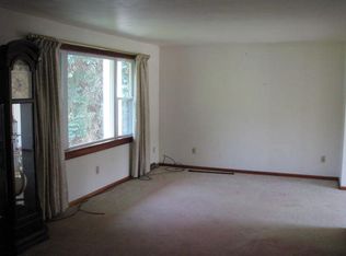 10975 Livermore Rd, Meadville, PA 16335