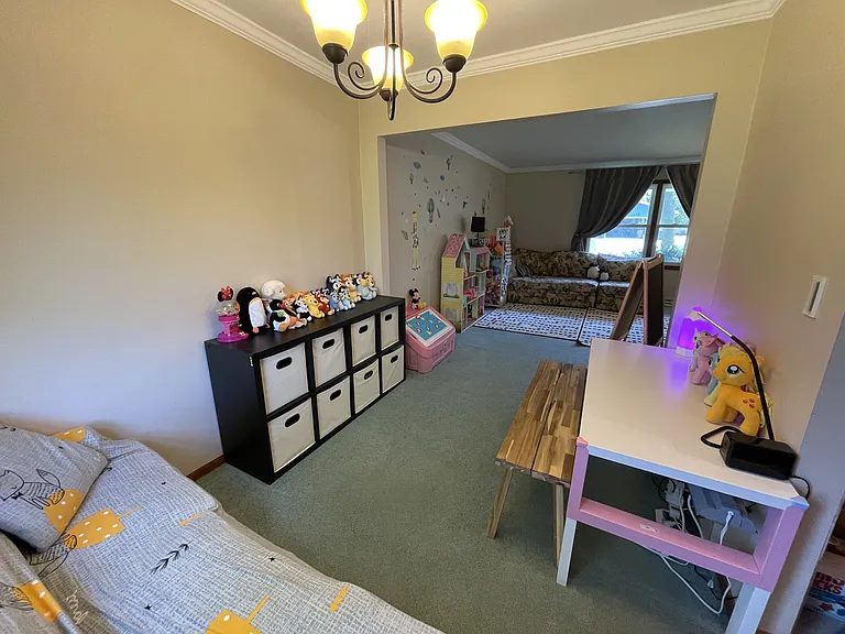 1708 Howlett Ln — Photo 11
