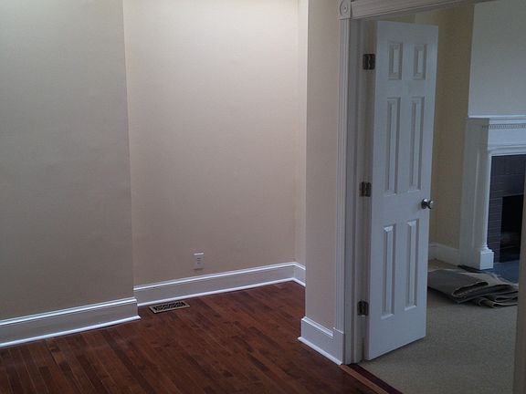5th image of 2821 E Grace St