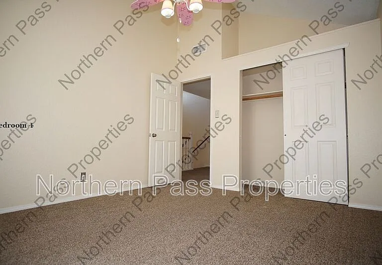 2045 Pueblo Nuevo Cir — Photo 24