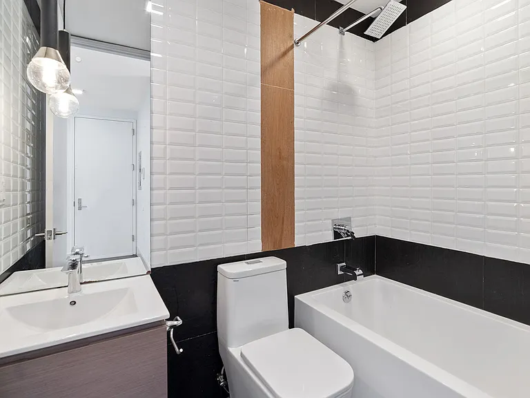 311 Woodbine St #3F — Photo 8