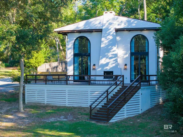 565 N Mobile St, Fairhope, AL 36532