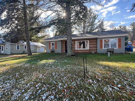 3rd image of 5453 W Houghton Lake Dr