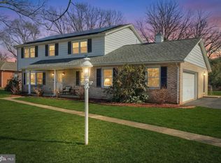 1156 Detwiler Dr, York, PA 17404