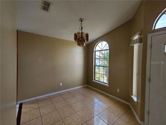 4th image of 517 San Gabriel Ct