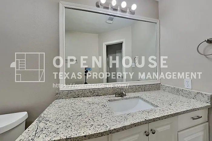 17111 Cradle Cove Ct — Photo 15