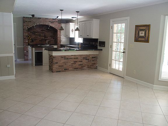 5th image of 535 Santa Anna Dr