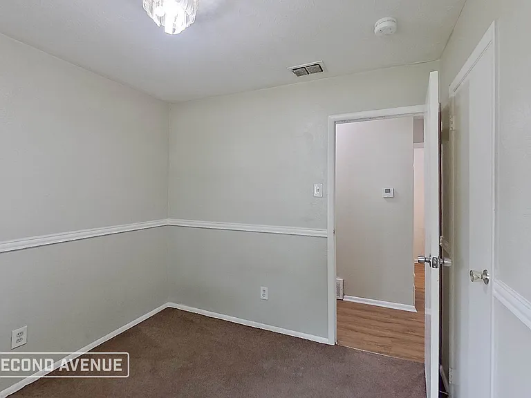 2641 Bluebird Ln — Photo 12